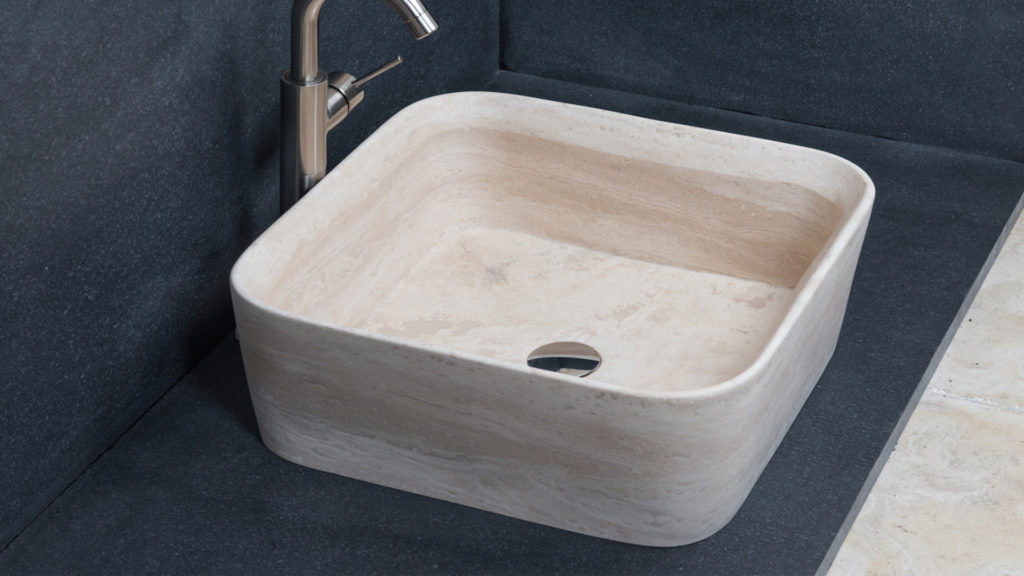 Умывальник квадратный из травертина "Square Slim"
