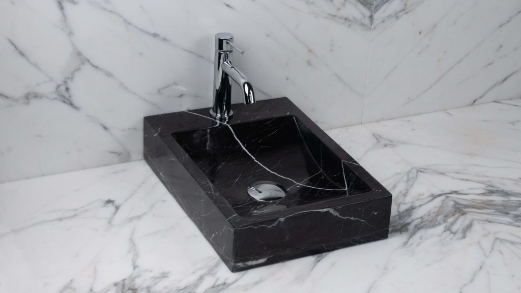 Раковина небольшая из черного мрамора "Side Black"